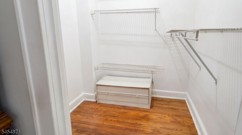45 Brook Street Springfield, NJ 07081 - Photo 16 of 30 Gallery Image 16