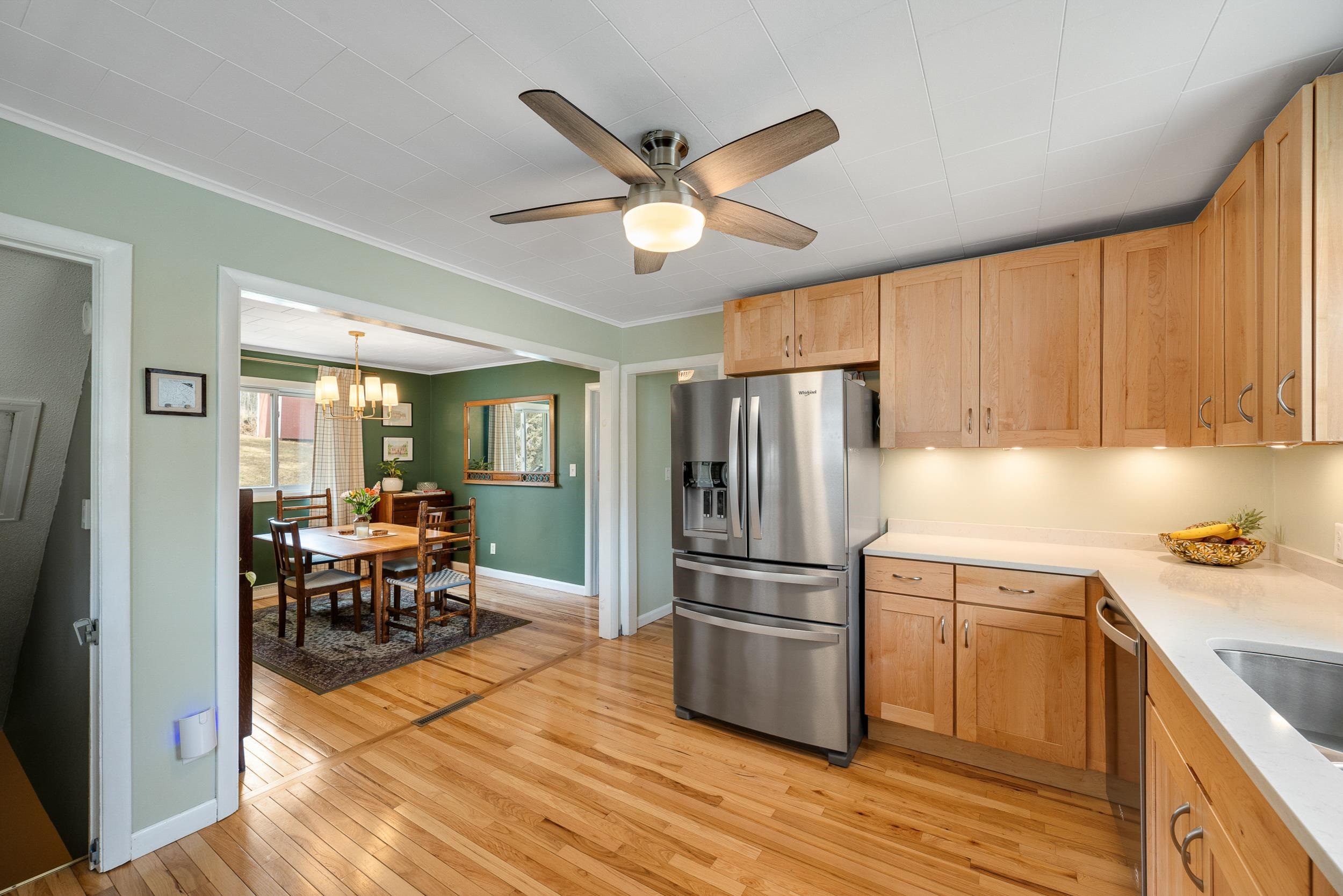 123 Berlin Street Barre, VT 05641 - Photo 3 of 46