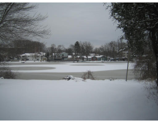 24 West Shore Road Holbrook, MA 02343 - Photo 3 of 6 Gallery Image 3
