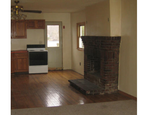 24 West Shore Road Holbrook, MA 02343 - Photo 5 of 6 Gallery Image 5