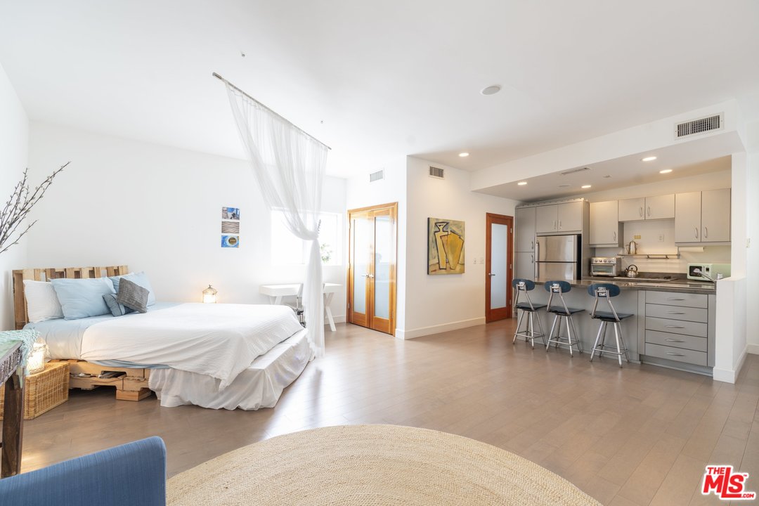 918 Howard Street Marina del Rey, CA 90292 - Photo 31 of 38 a bedroom with a bed and a view of kitchen
