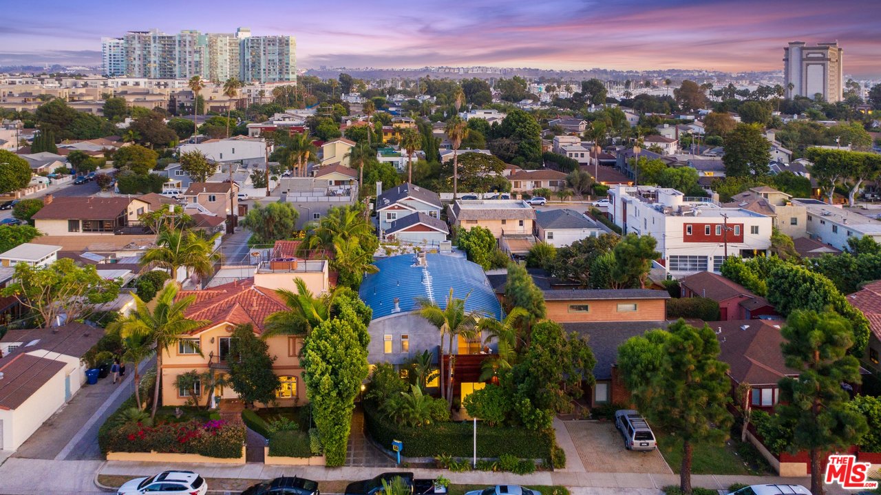 918 Howard Street Marina del Rey, CA 90292 - Photo 38 of 38 an aerial view of residential houses with outdoor space and trees all around