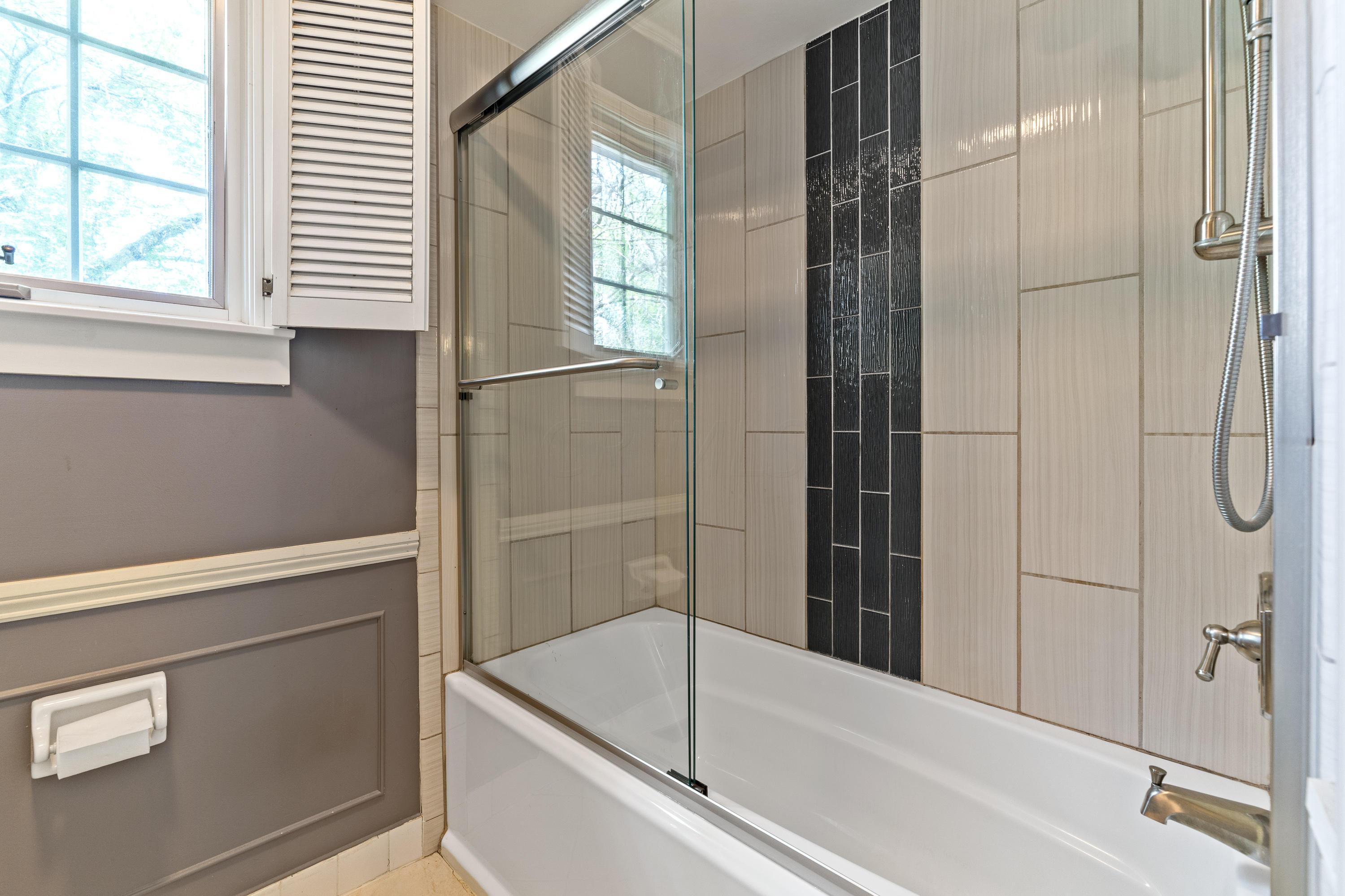 2520 Lane Road Columbus, OH 43220 - Photo 54 of 72 Gallery Image 54