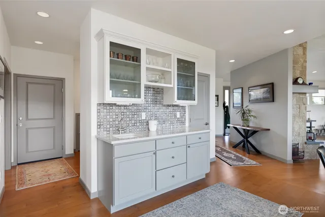 $1,200,000 | 22922 Belvedere Place Northeast, Kingston, WA 98346