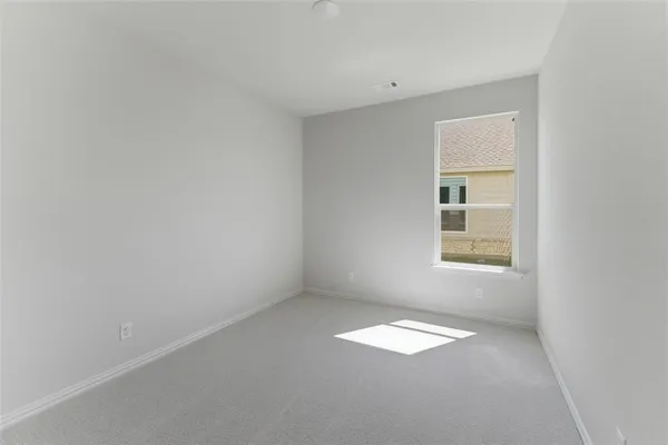 $369,900 | 1221 Sabine River Lane, Springtown, TX 76082