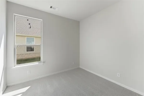 $369,900 | 1221 Sabine River Lane, Springtown, TX 76082