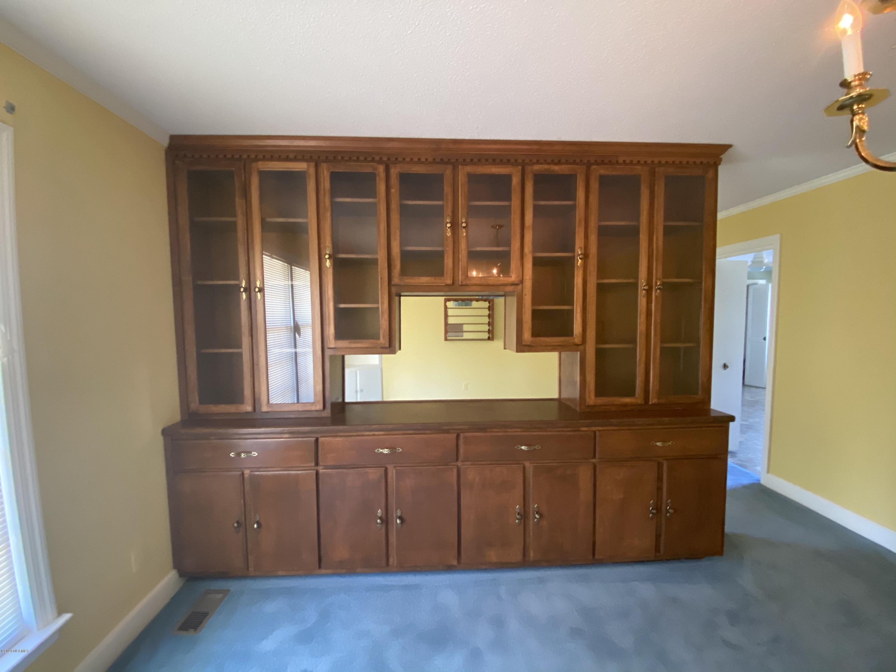 2308 Hardee Road Kinston, NC 28504 - Photo 7 of 23 Dining Room