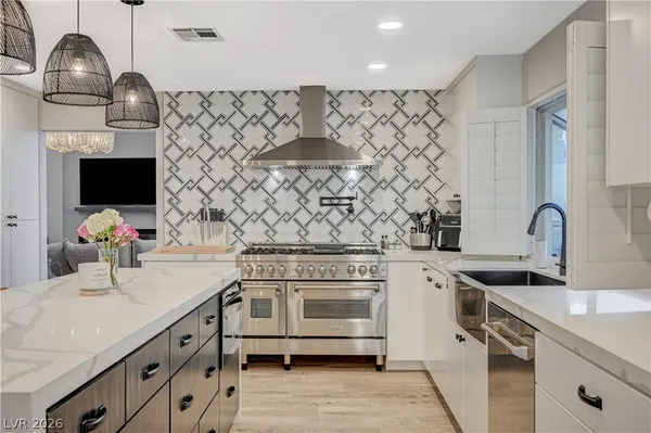 $975,000 | 246 Windsong Drive, Henderson, NV 89074
