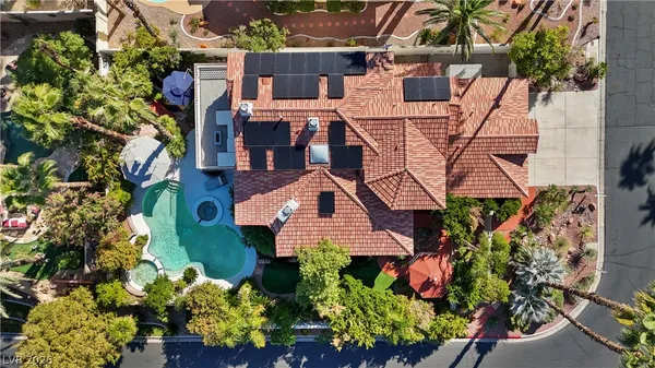$975,000 | 246 Windsong Drive, Henderson, NV 89074