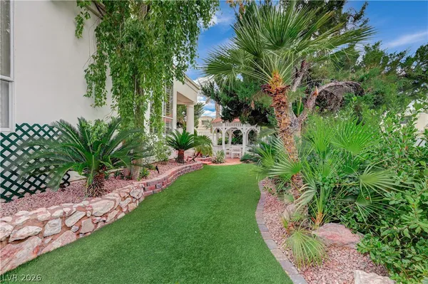 $975,000 | 246 Windsong Drive, Henderson, NV 89074