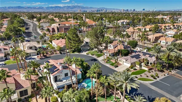 $975,000 | 246 Windsong Drive, Henderson, NV 89074