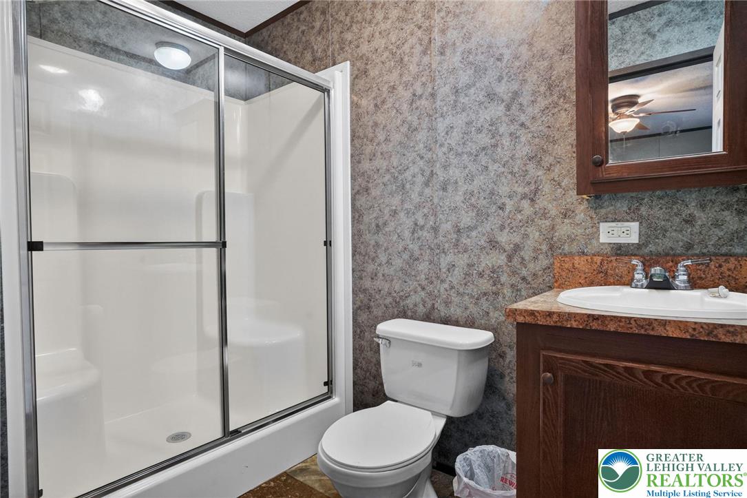 39 Country Club Road West Northampton, PA 18067 - Photo 11 of 27 Gallery Image 11