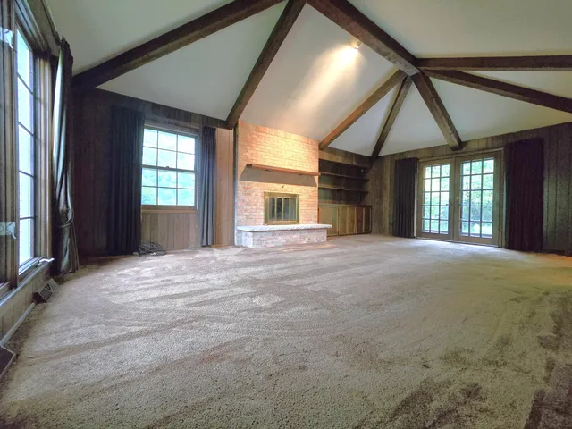 $389,000 | 1 Birchwood Court, Wind Point, WI 53402