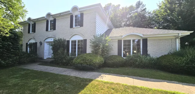 $389,000 | 1 Birchwood Court, Wind Point, WI 53402