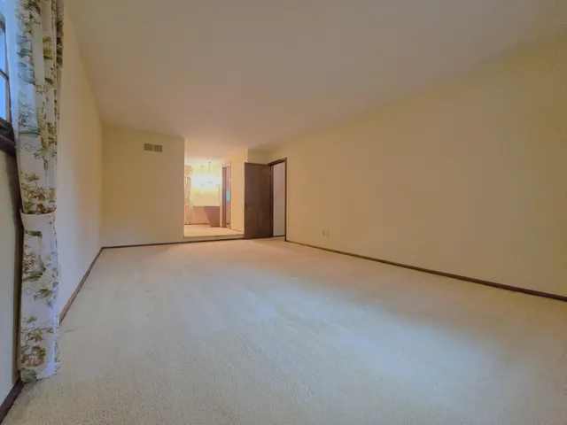 $389,000 | 1 Birchwood Court, Wind Point, WI 53402