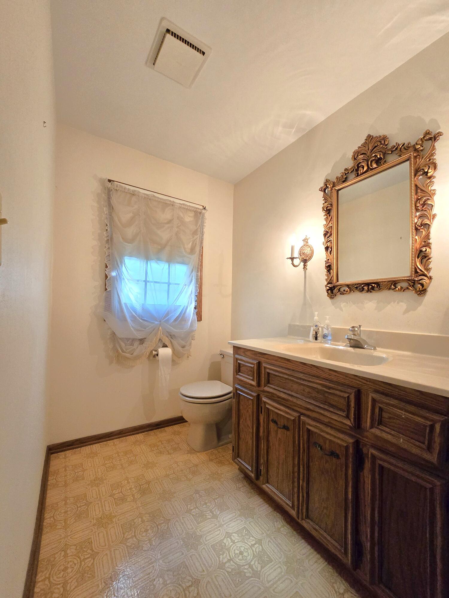 1 Birchwood Court Wind Point, WI 53402 - Photo 38 of 46 Master Bathroom