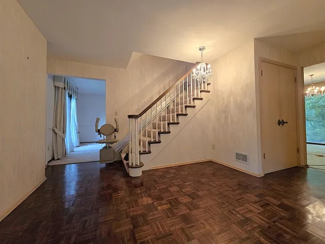 $389,000 | 1 Birchwood Court, Wind Point, WI 53402