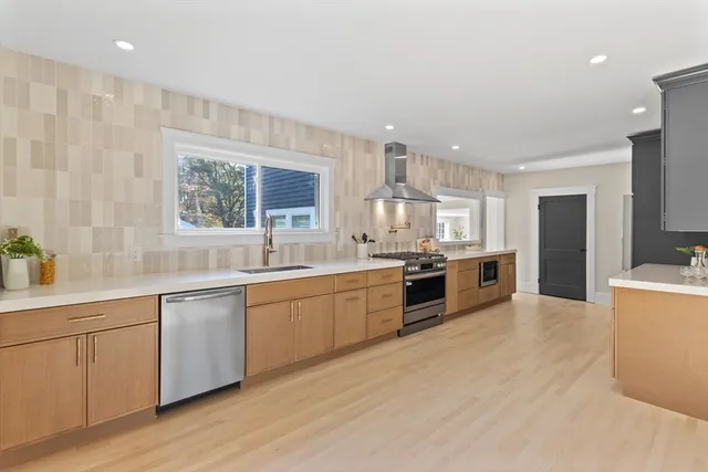 $699,900 | 267 Pleasant Street, Paxton, MA 01612