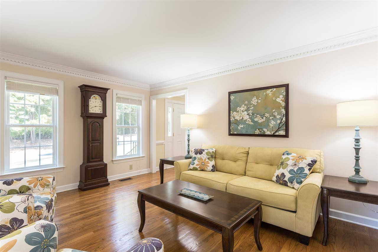12213 Warwickshire Way Raleigh, NC 27613 - Photo 7 of 30 Photo 7