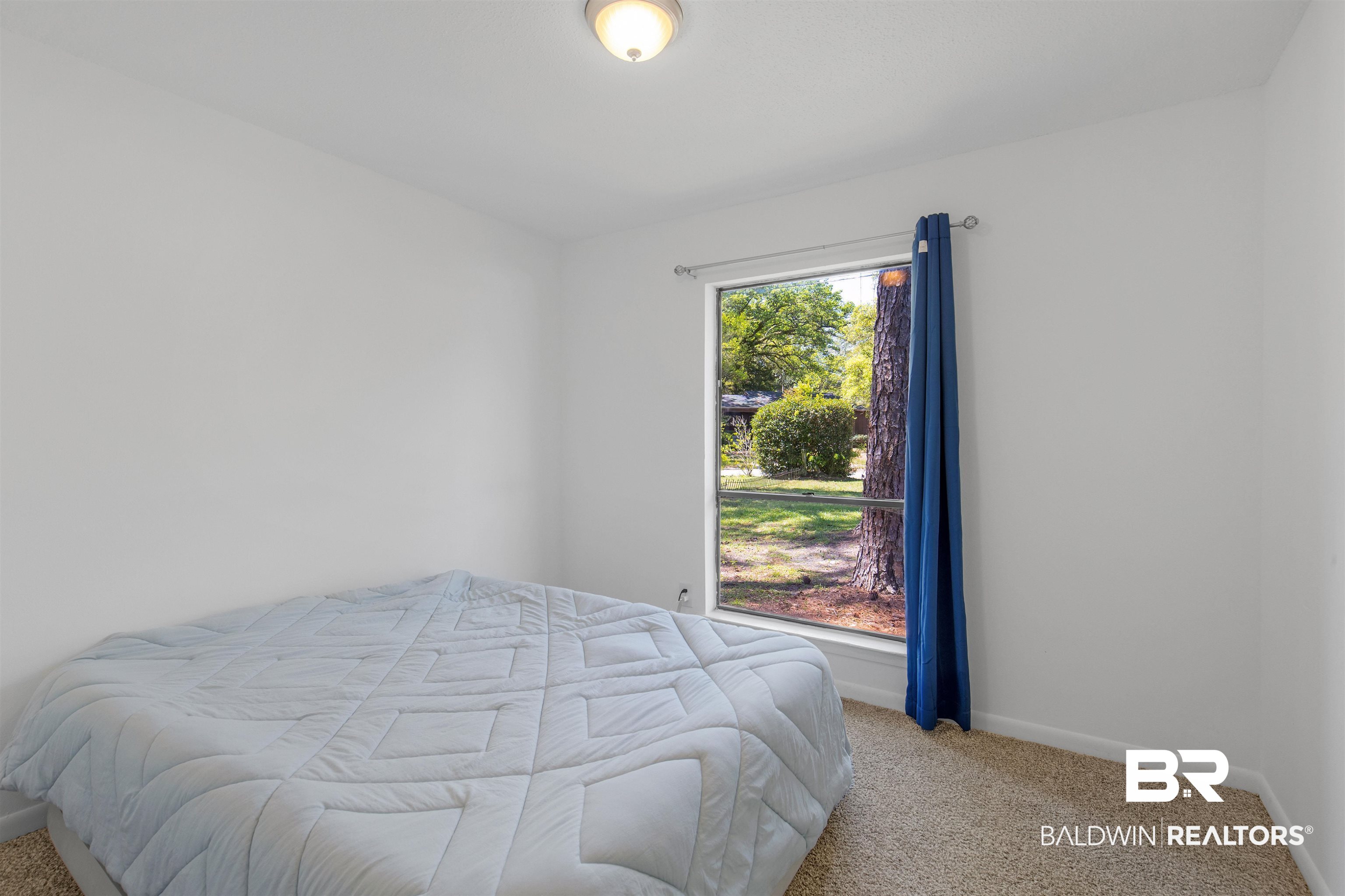 2020 Holleman Drive Mobile, AL 36618 - Photo 14 of 19