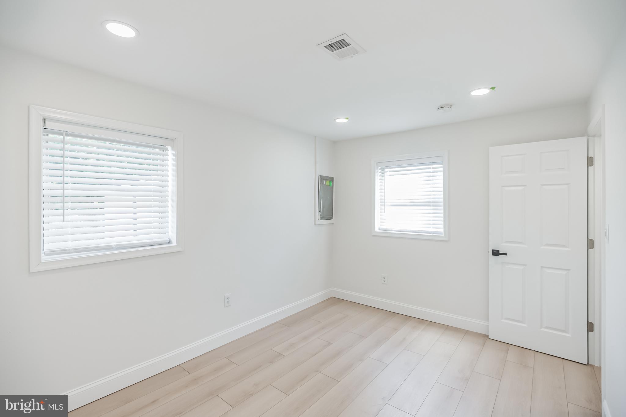 2102 David Drive Bristol, PA 19007 - Photo 16 of 30