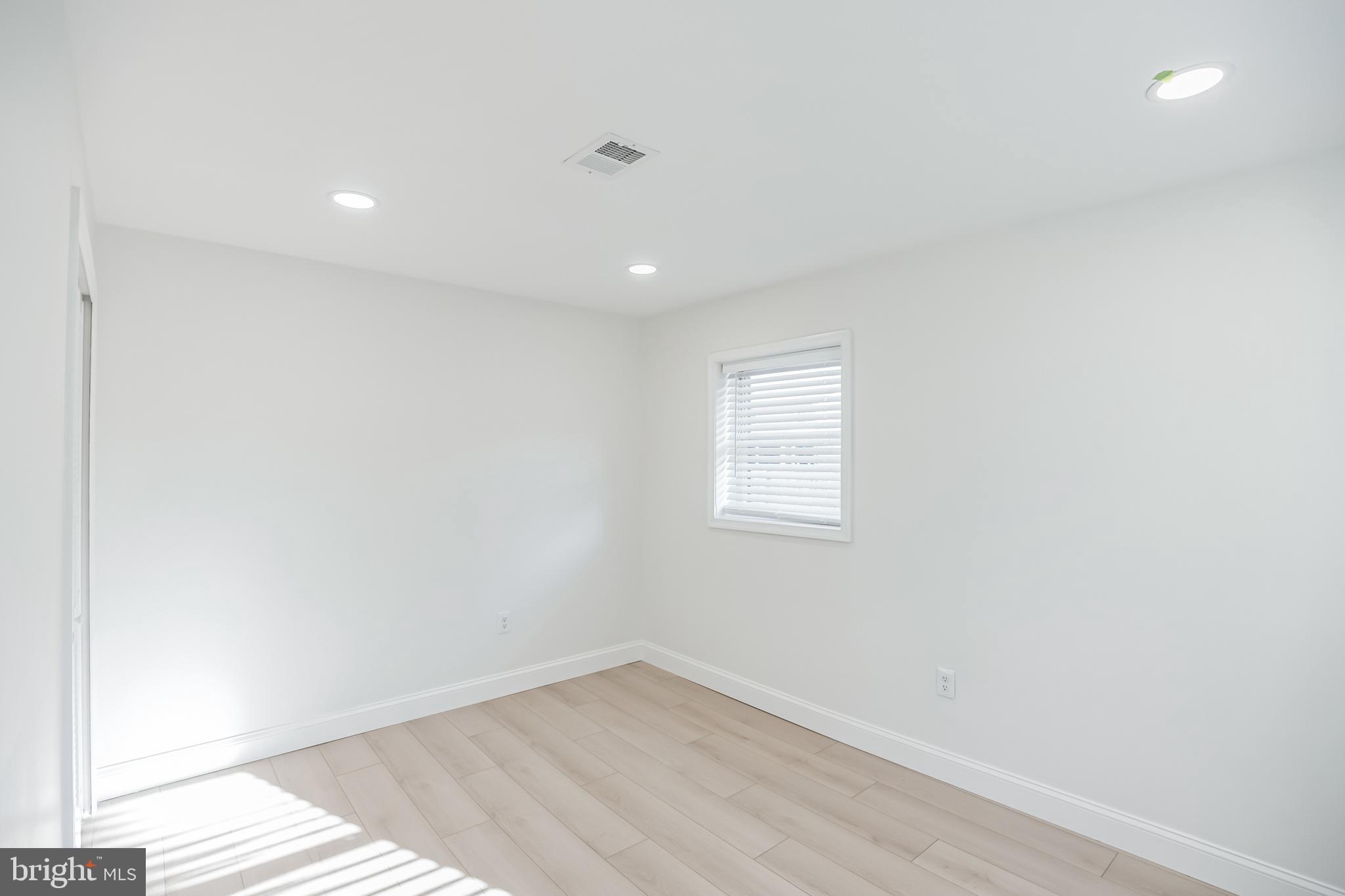 2102 David Drive Bristol, PA 19007 - Photo 17 of 30