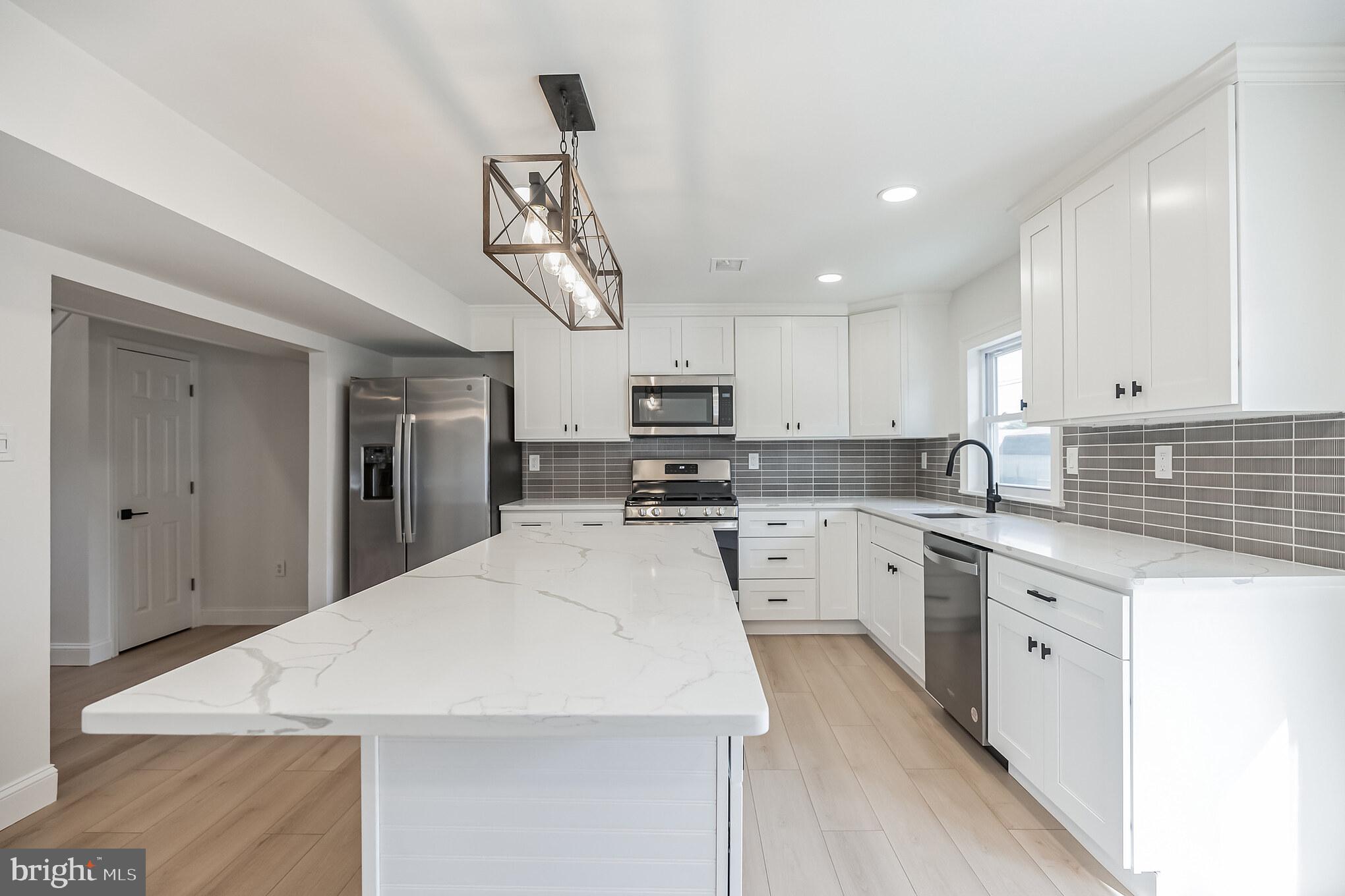 2102 David Drive Bristol, PA 19007 - Photo 9 of 30