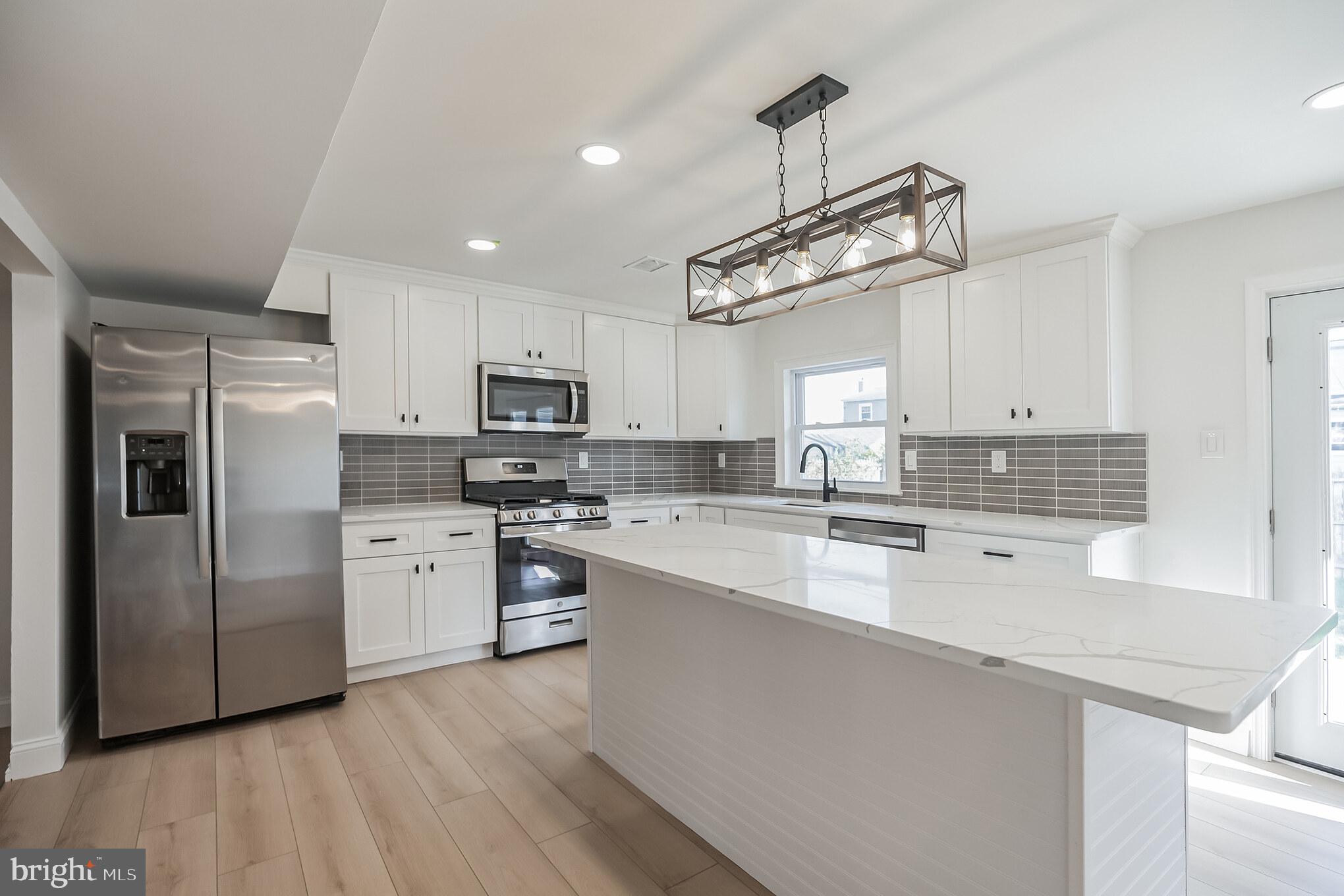 2102 David Drive Bristol, PA 19007 - Photo 10 of 30