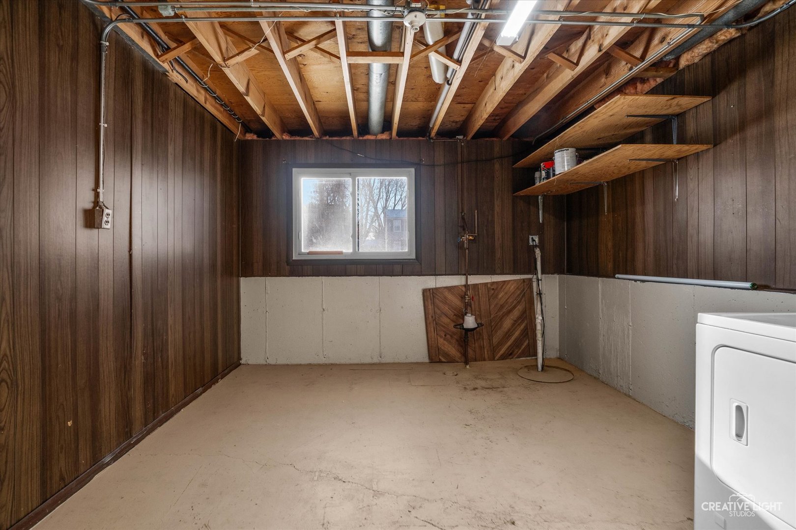 425 Carriage Hill Road Naperville, IL 60565 - Photo 25 of 37 a view of an empty room with windows