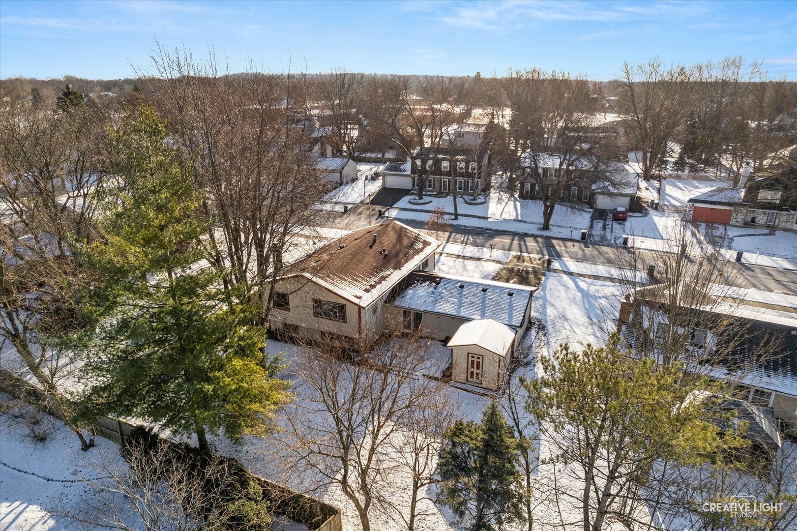 425 Carriage Hill Road Naperville, IL 60565 - Photo 35 of 37 an aerial view of multiple house