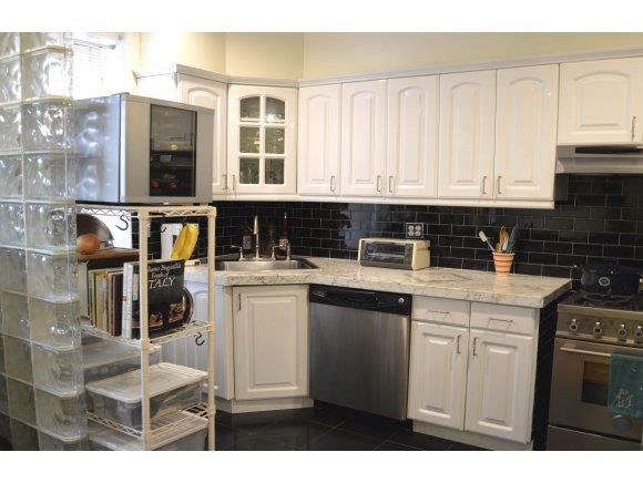 7002 Ridge Boulevard, Unit E6 Brooklyn, NY 11209 - Photo 12 of 12 Kitchen
