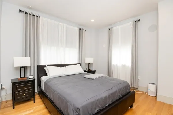 $3,200 | 142 Willard Street, Unit 7, Quincy, MA 02169