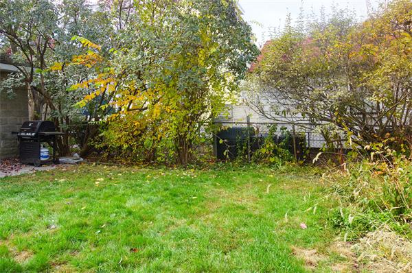 45-47 Foster Road Belmont, MA 02478 - Photo 4 of 5 Gallery Image 4