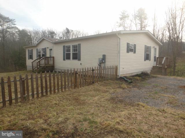53 Relative Way Falling Waters, WV 25419 - Photo 18 of 27 Exterior (General)