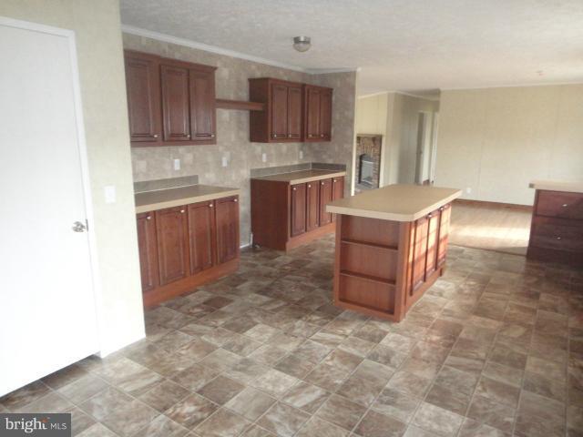 53 Relative Way Falling Waters, WV 25419 - Photo 21 of 27 Kitchen