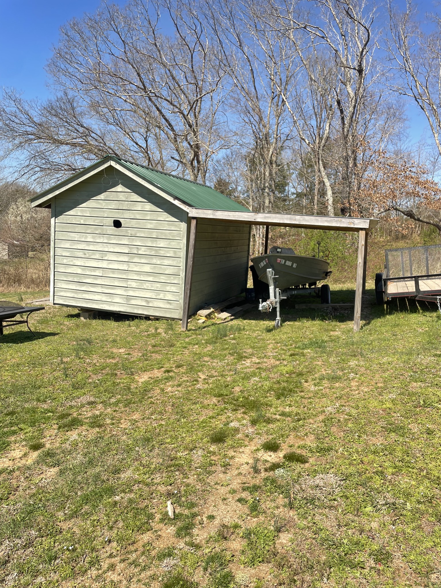 528 Matlock Road Charlotte, TN 37036 - Photo 8 of 26 a view of outdoor space and yard