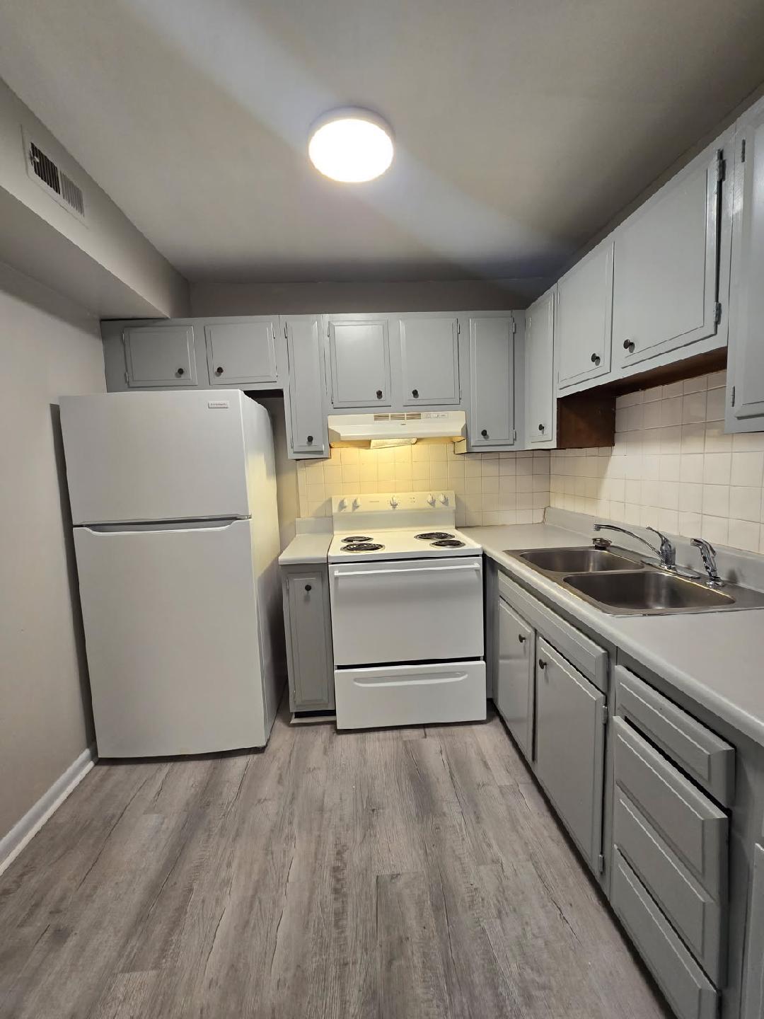 737 Townside Road Southwest, Unit 44 Roanoke, VA 24014 - Photo 4 of 15 image000000 (1)