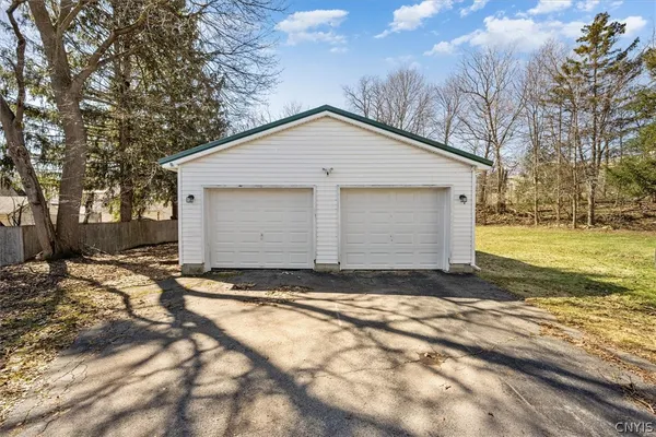 $179,999 | 305 Graham Street, Herkimer, NY 13350
