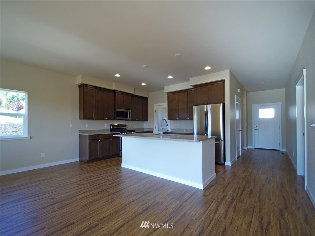 10 Pear Court Sequim, WA 98382 - Photo 3 of 25 Gallery Image 3