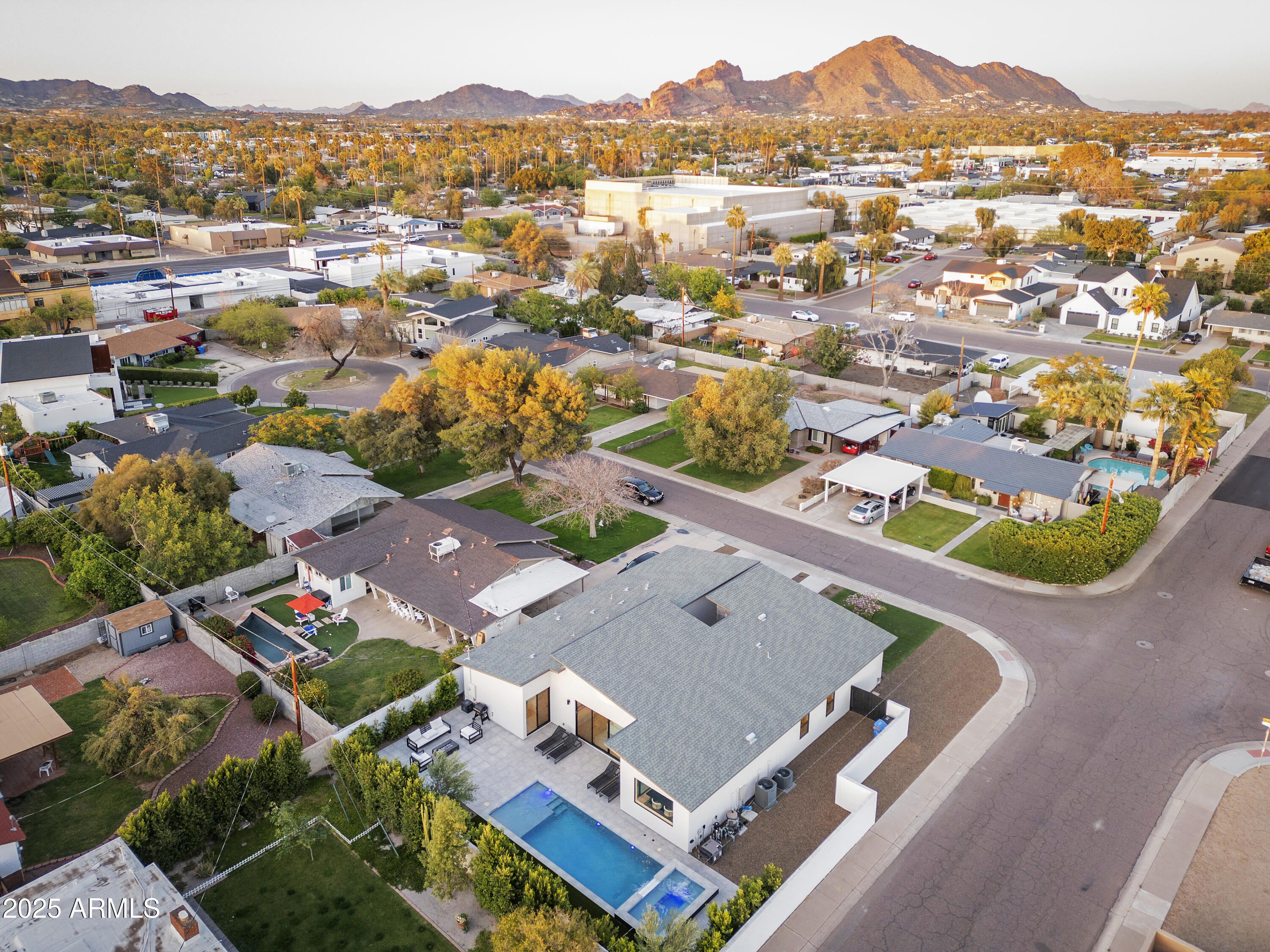 4002 North 33rd Place Phoenix, AZ 85018 - Photo 68 of 80 4002N33rdPl063