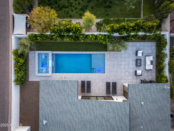 $1,955,000 | 4002 North 33rd Place, Phoenix, AZ 85018