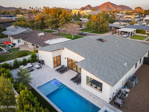 $1,955,000 | 4002 North 33rd Place, Phoenix, AZ 85018