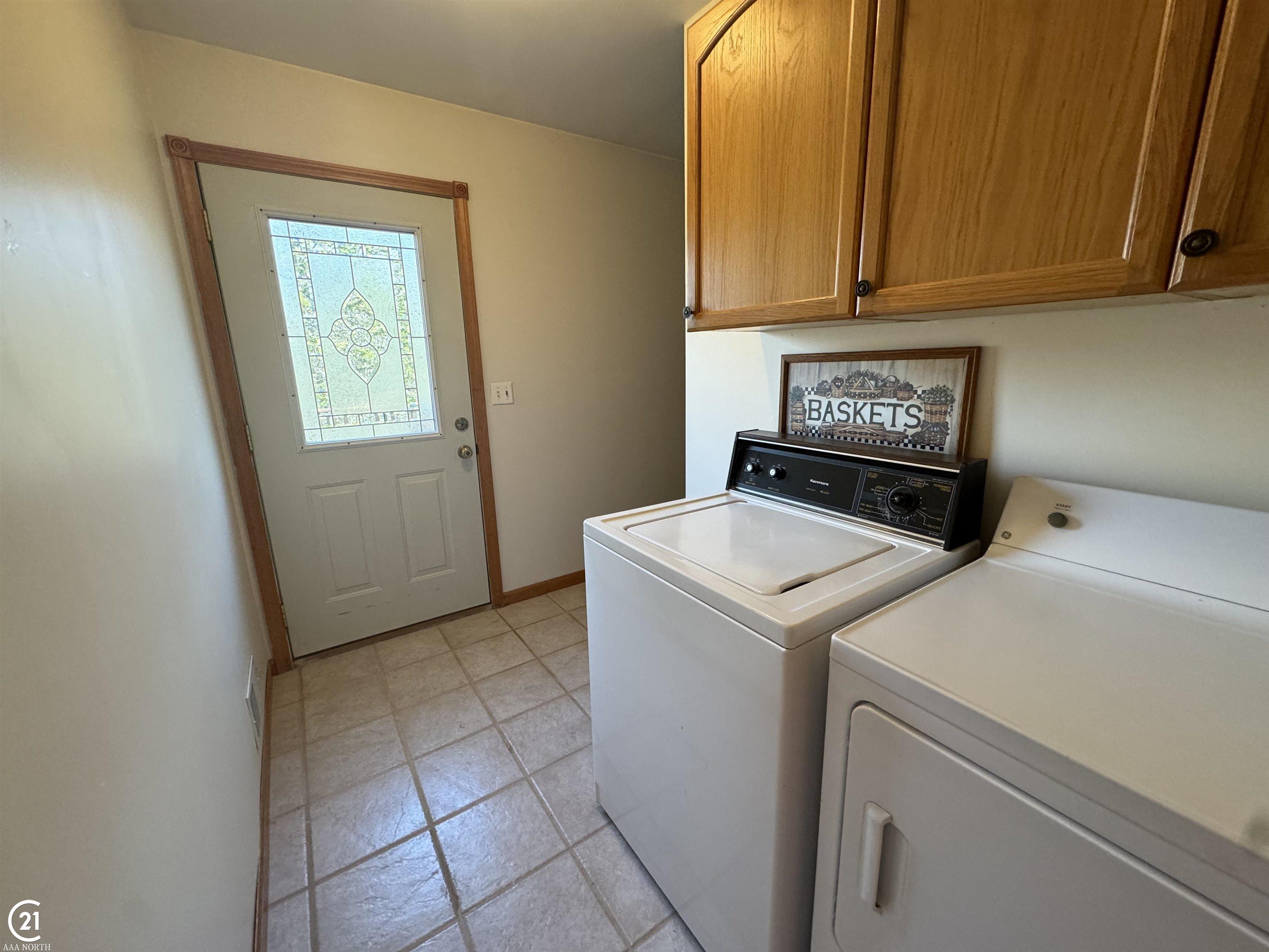 2759 South Lake George Road Metamora, MI 48455 - Photo 20 of 39