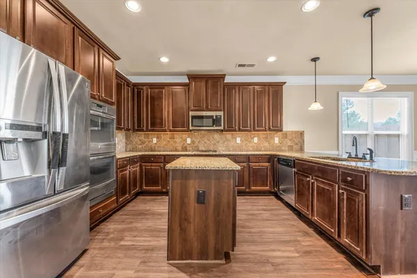 $499,999 | 512 Sagebrush Trail, Evans, GA 30809