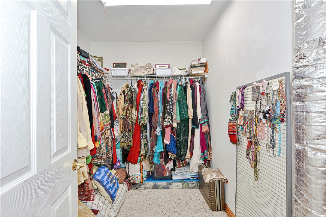 1524 Round Top Road Burrillville, RI 02830 - Photo 23 of 30 Walk-in Master Closet