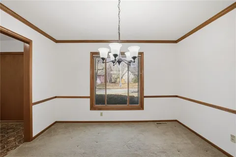 $350,000 | 11947 Harrison Drive, Kansas City, MO 64146