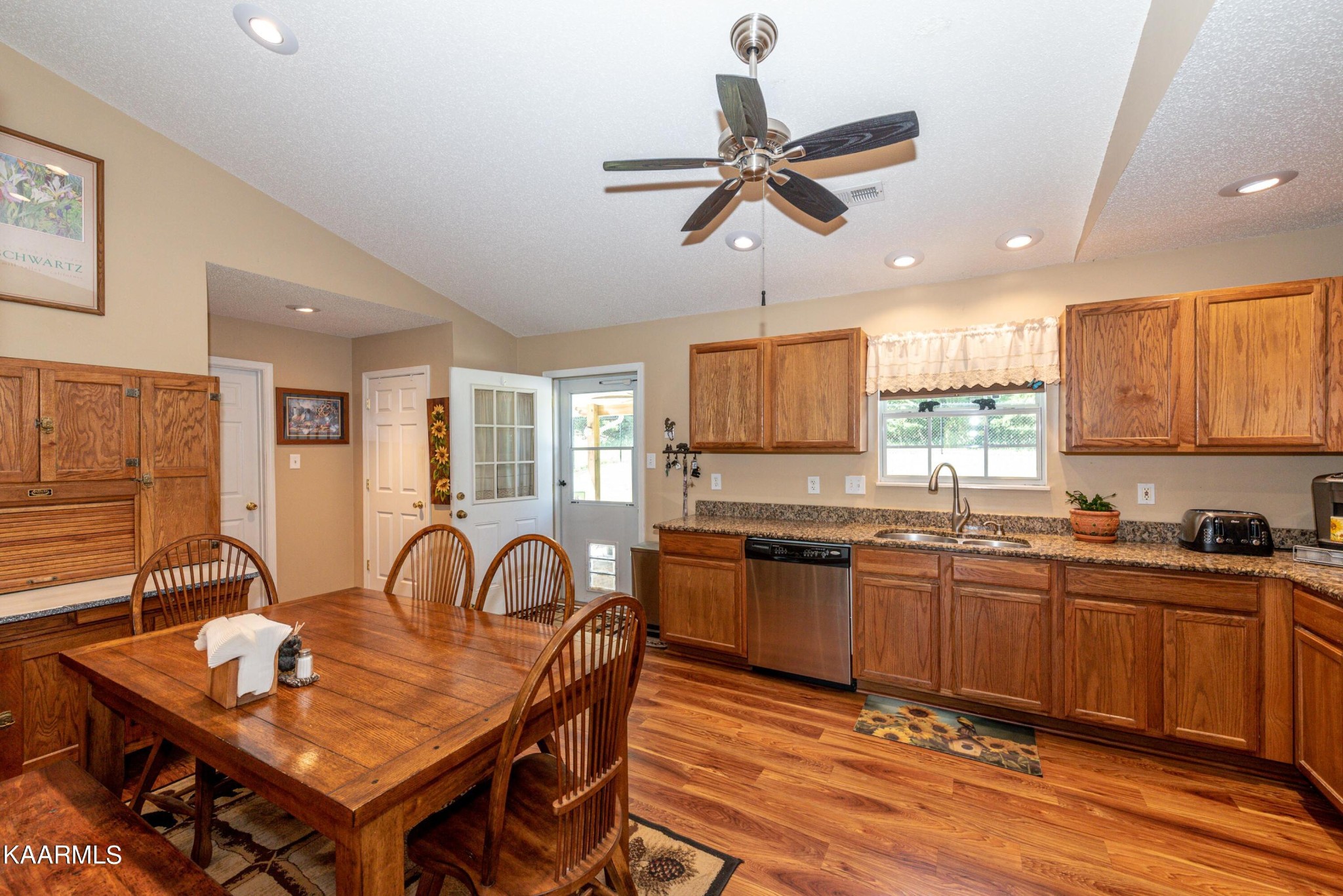 1434 Sheets Hollow Road Greenback, TN 37742 - Photo 11 of 24 Gallery Image 11