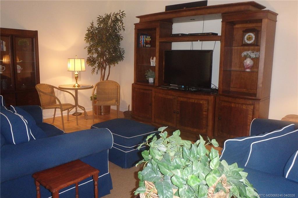 1880 Southwest Springfield Court Palm City, FL 34990 - Photo 13 of 40