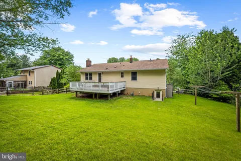 $540,000 | 6415 Hickory Lane, Sykesville, MD 21784