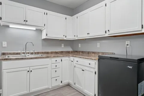 $189,900 | 1008 Lowry Avenue North, Minneapolis, MN 55411